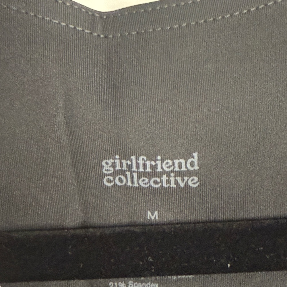Girlfriend Collective Paloma Racerback Sports Bra Black‎ Medium NWT - Picture 7 of 9